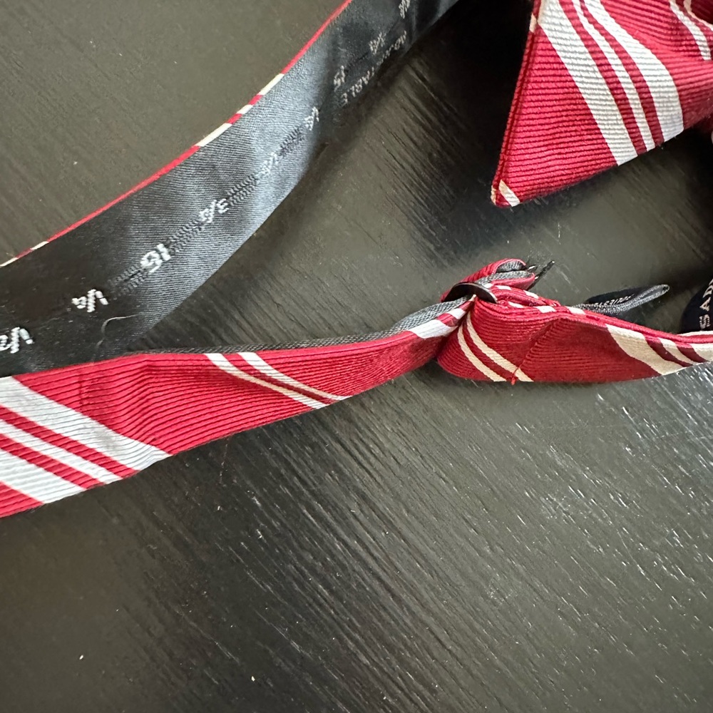 2 Bow Ties - Picture 4 of 7